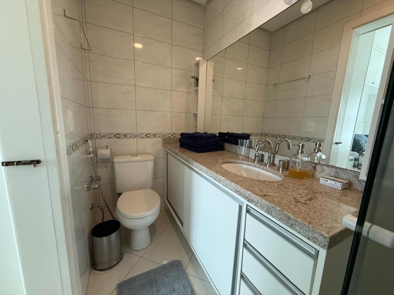 Apartamento No Novo Campeche - 150 Metros Da *
