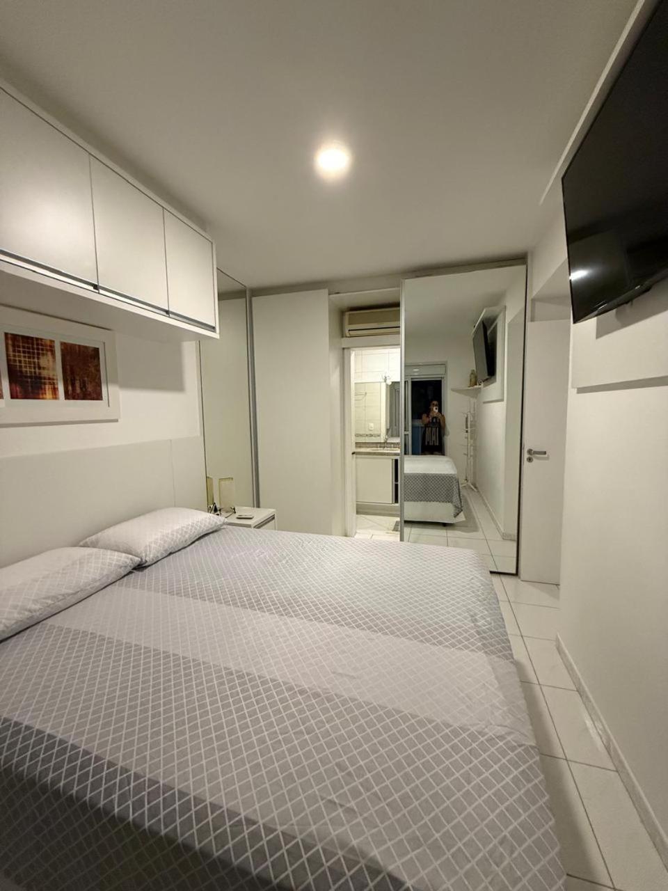 Apartamento No Novo Campeche - 150 Metros Da *